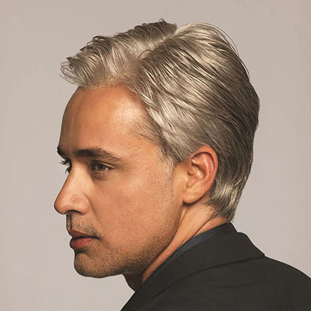 HIM Men's Collection Hand-Tied Lace Front Wig - CLASSIC - Image 4