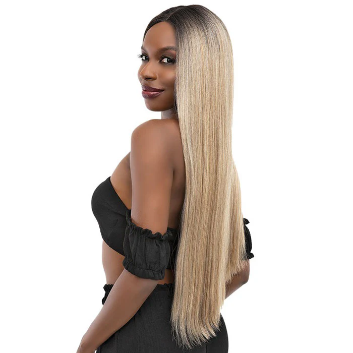 Janet Collection Essentials HD Lace Front Wig - HEDY - Image 4