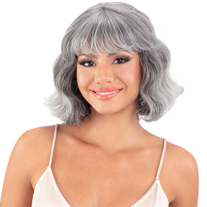 Model Model Bestie Full Wig - KENDRA - Image 4