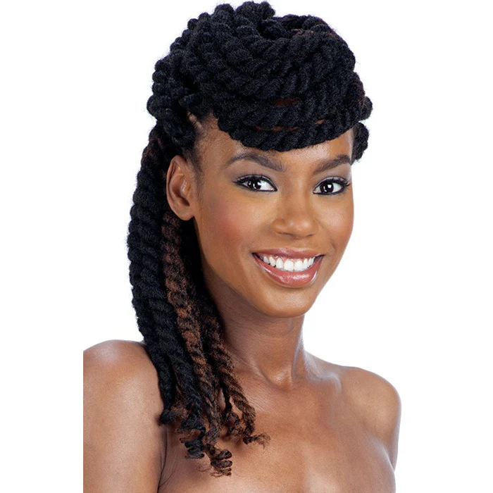 Model Model Cuban Twist Crochet Braids - MOJITO TWIST BRAID 16/24" - Image 6