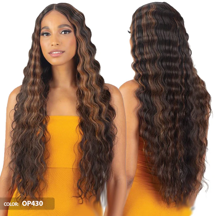 Model Model Gardenia 5" Deep HD Lace Part Wig - CAMELLIA - Image 4