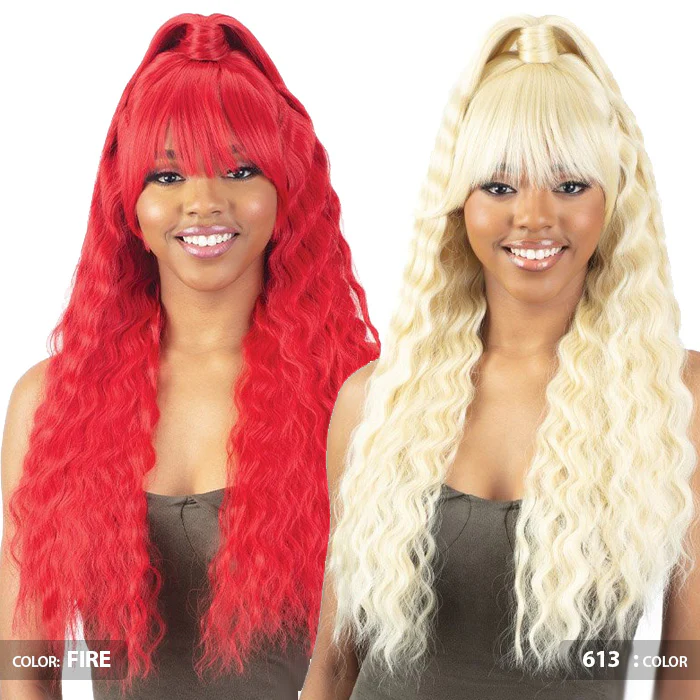 Model Model Half-Up HD Lace Front Wig - POPPY - Image 2