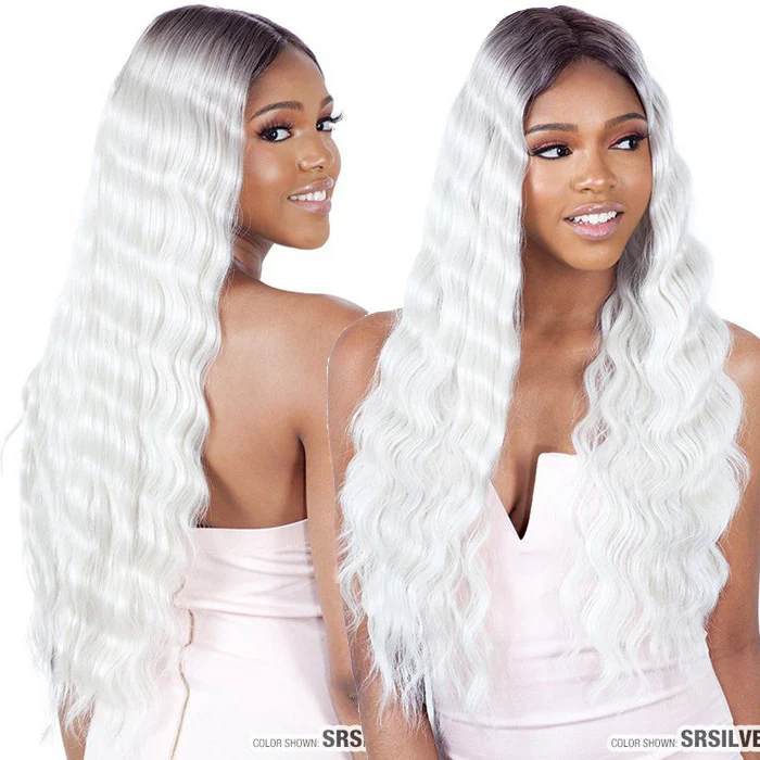 Model Model Lace to Lace 5" Deep Part Lace Front Wig - TRIPLE BARREL CURL 020 - Image 8