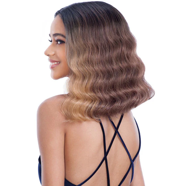 Model Model Lace to Lace Lace Front Wig - LINDSEY - Image 6