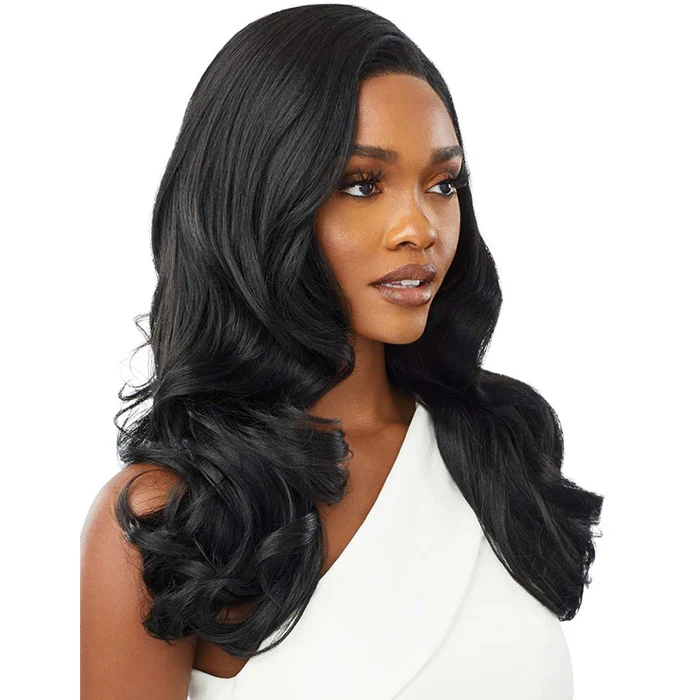 Outre Synthetic Melted Hairline Lace Front Wig HARPER - Image 4
