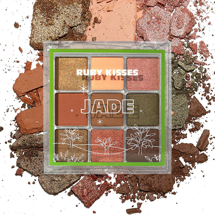 Ruby Kisses Makeup Palette - Image 4